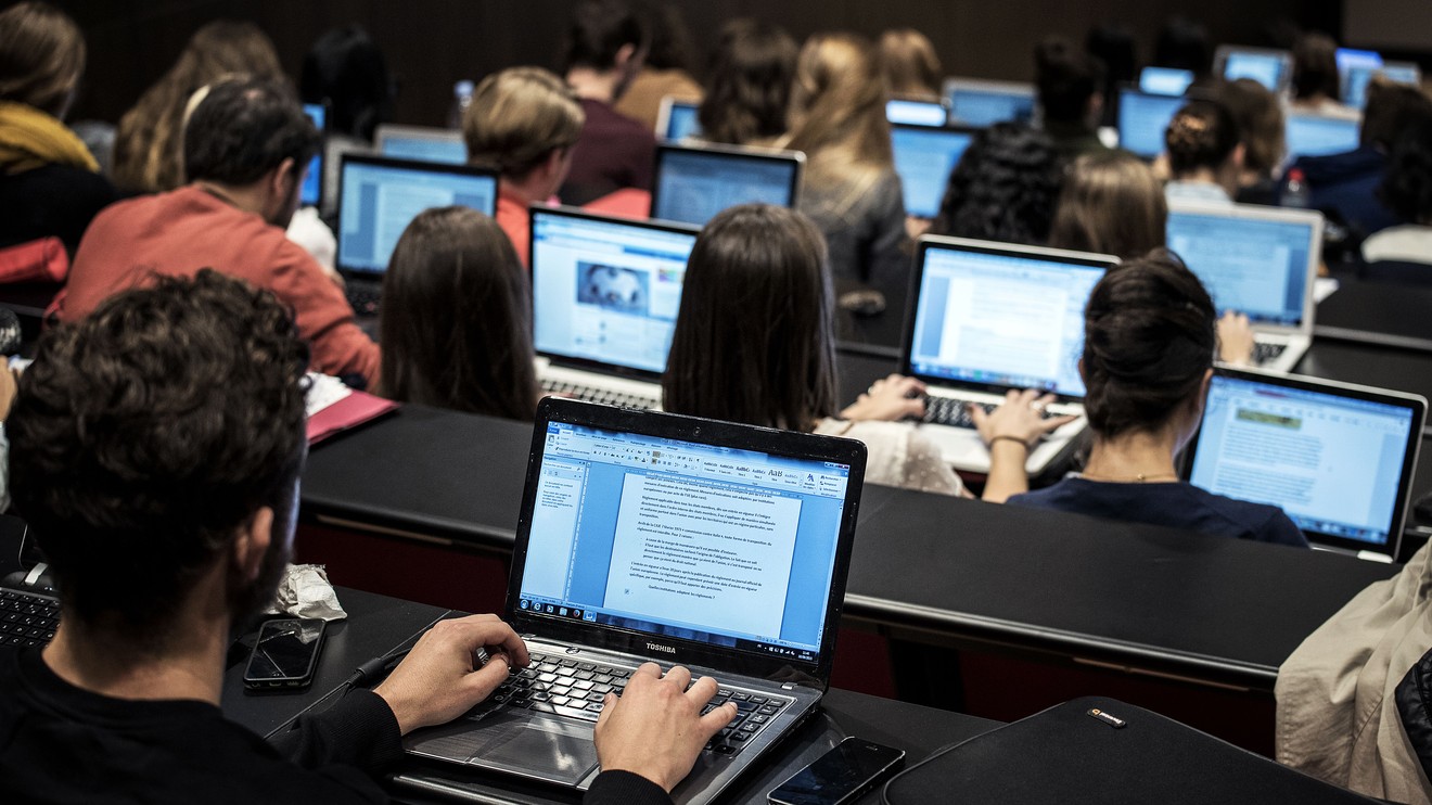 Dünya Online Eğitime Doğru Koşuyor